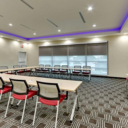 Towneplace Suites By Marriott Houston Northwest Beltway 8 Екстер'єр фото