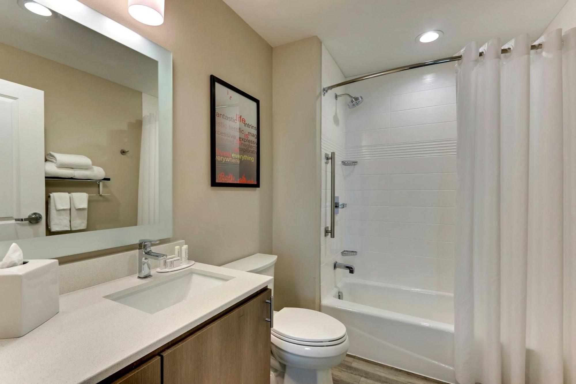 Towneplace Suites By Marriott Houston Northwest Beltway 8 Екстер'єр фото